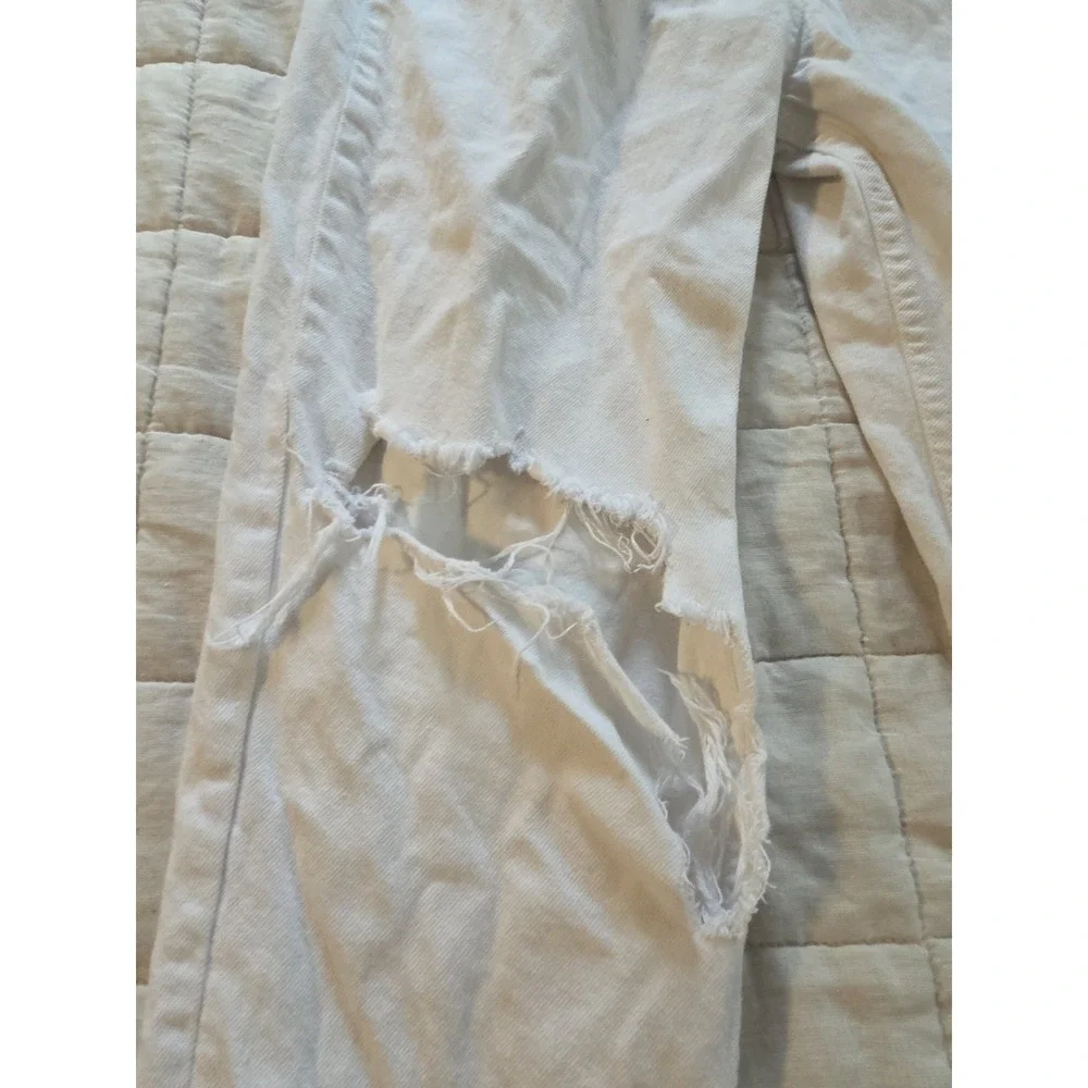 Zara jeans women's size 4 white ripped‎ holes distressed